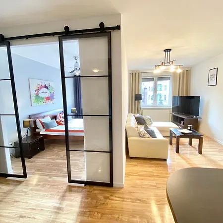 Plac 14- Przestronny 60 M2 W Centrum *