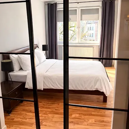 Plac 14- Przestronny 60 M2 W Centrum *