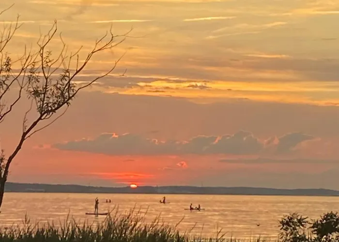 Plac 14- Przestronny 60 M2 W Centrum * 슈비노우이스쳬